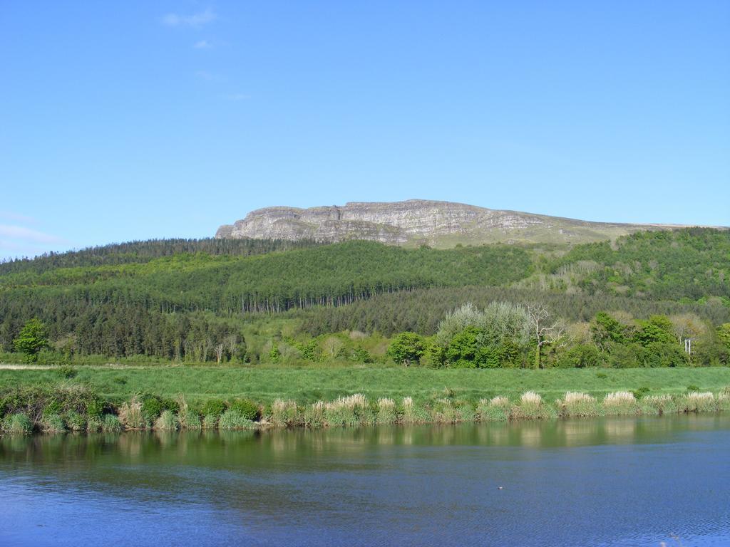 Swanns Bridge Glamping Hotel Limavady Exterior photo
